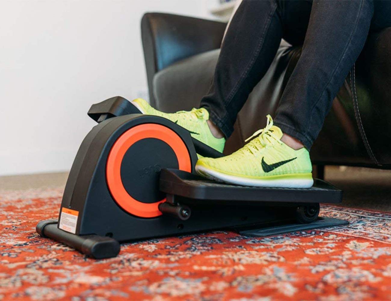 How an Under Desk Elliptical Trainer Can Boost Creativity in The Workplace